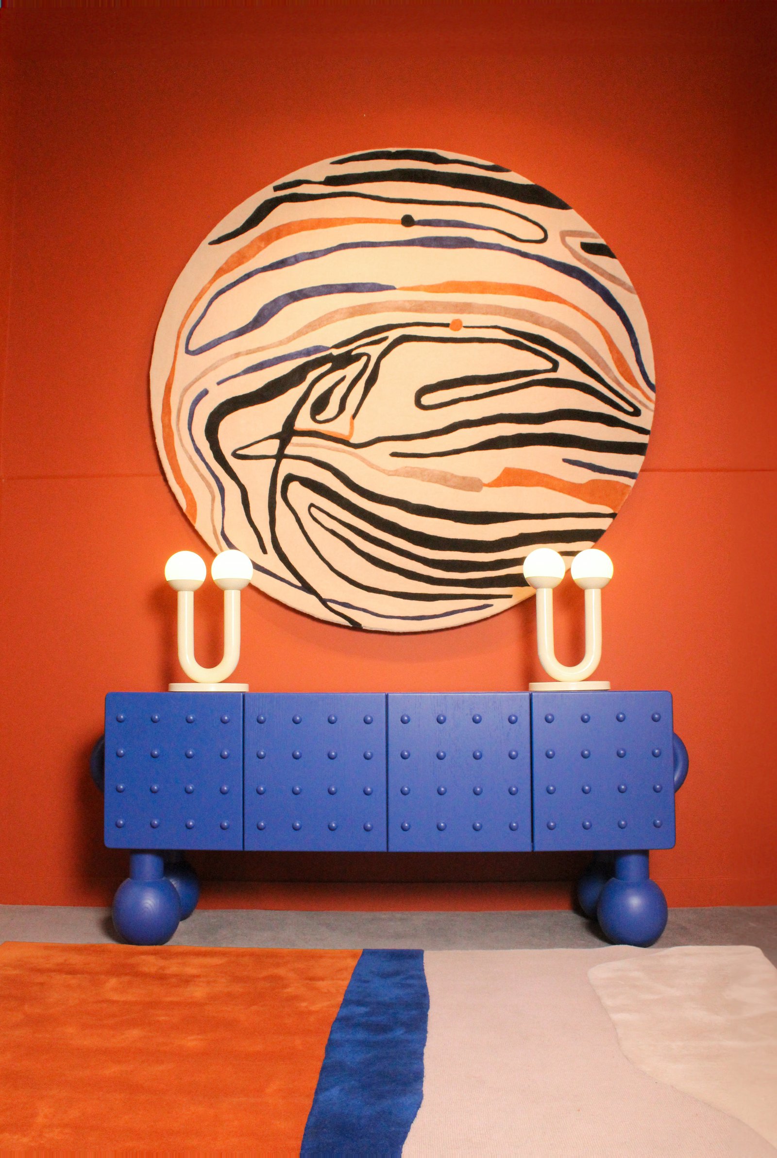 Los Acompañantes, an exhibition by Drusch Design