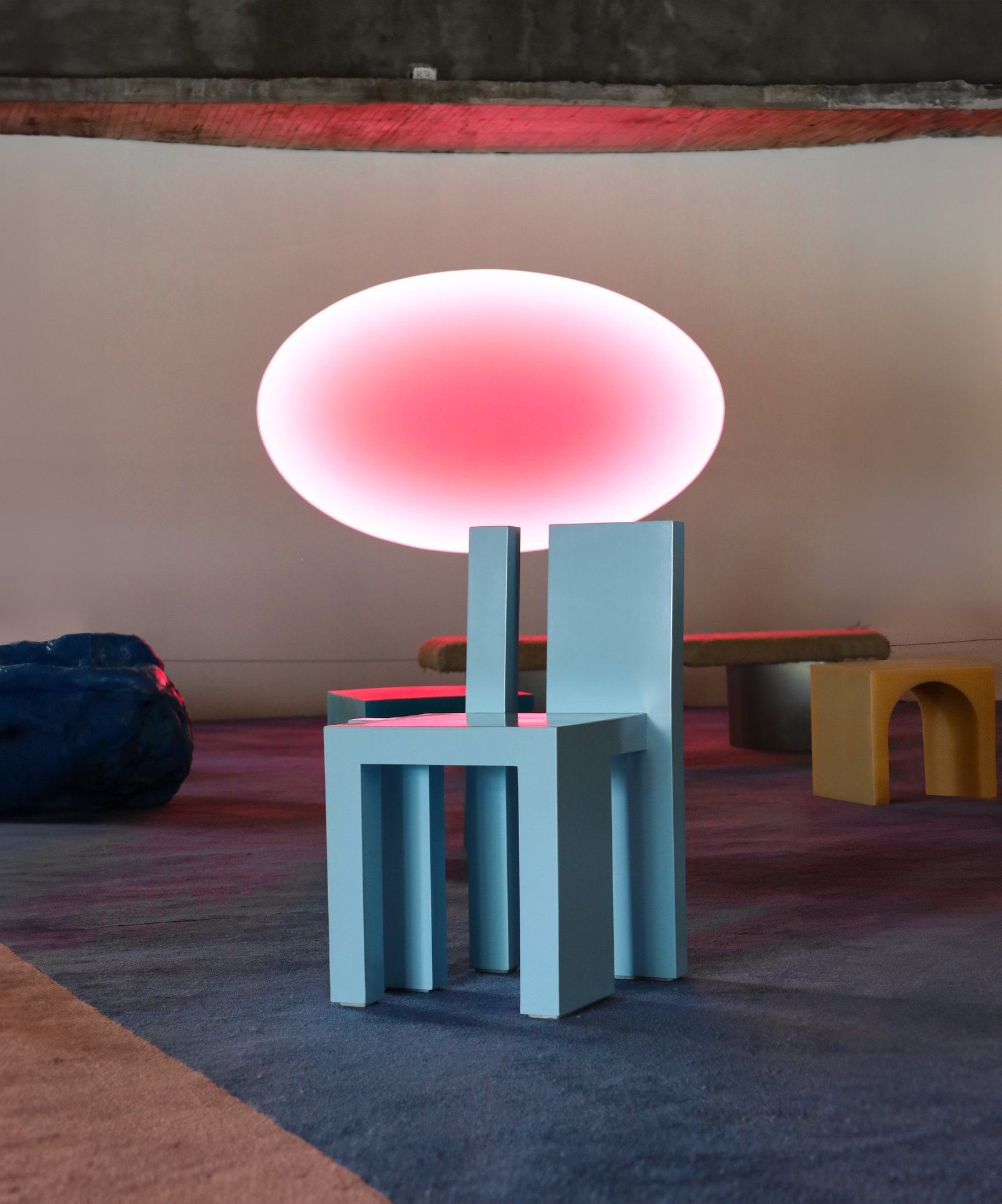 Porfavor, tome asiento, an exhibition by Drusch Design