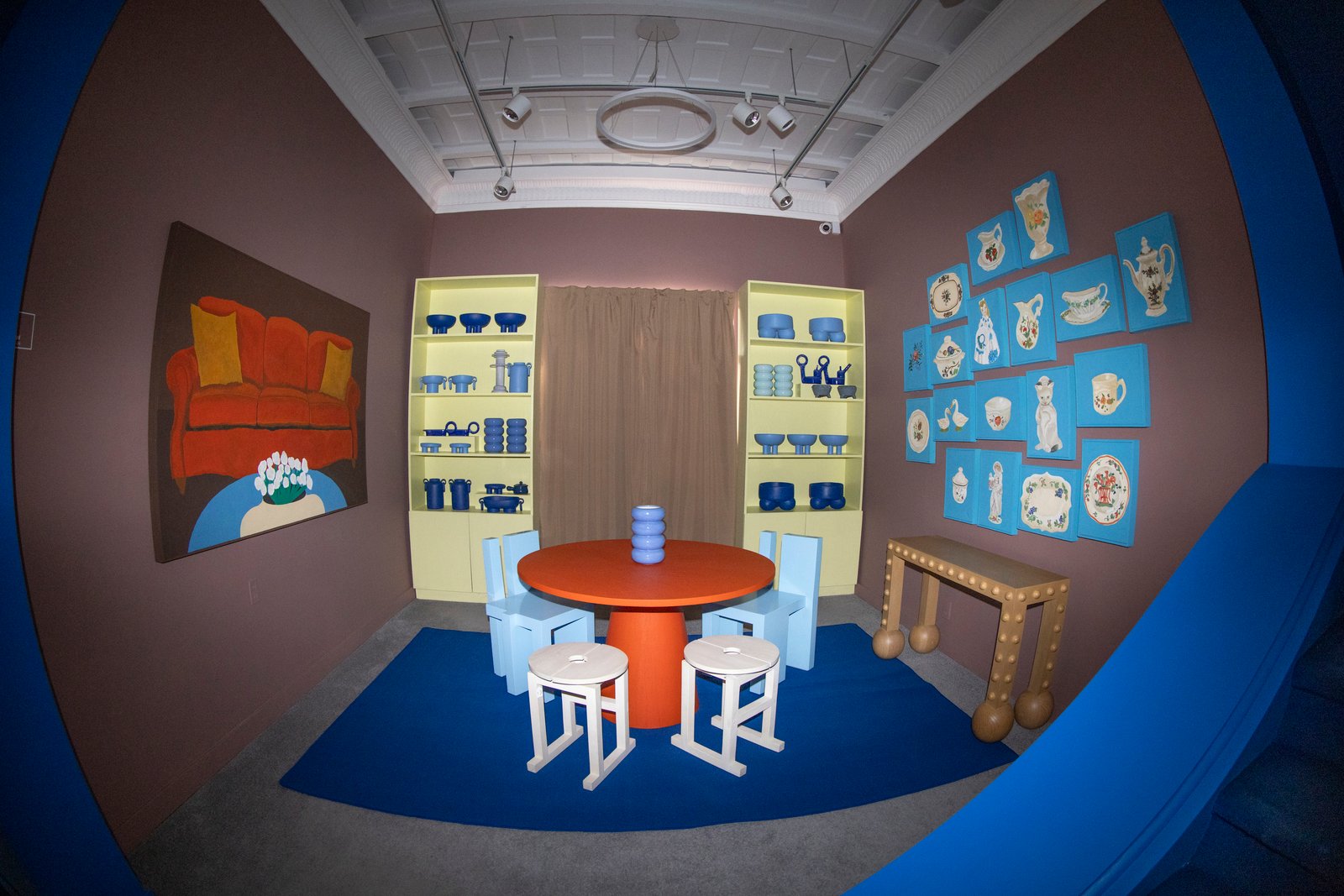 Tenue Bolero, an exhibition by Drusch Design